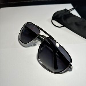 Chopard Classic Racing SCHF81 Sunglasses Mens Gunmetal Carbon F/Polarized 62509p